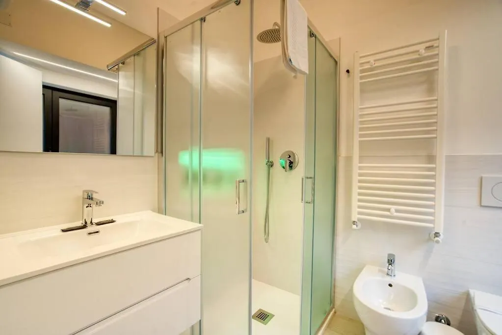 Apartment Suzzani 273 - Interno A3 ミラノ