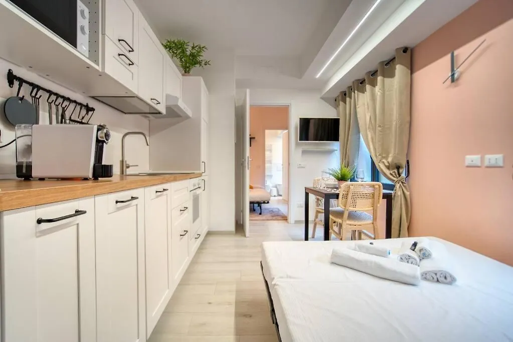Apartment Suzzani 273 - Interno A3 ミラノ
